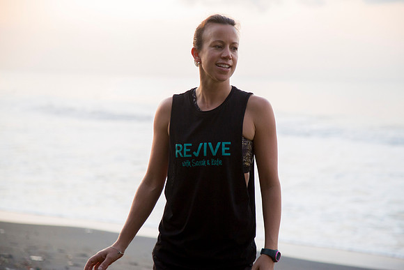 REVIVE 038